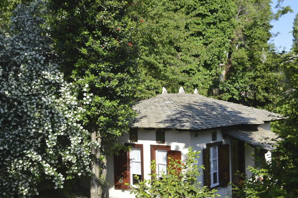 Gardenia Studios Mouresi Exterior photo